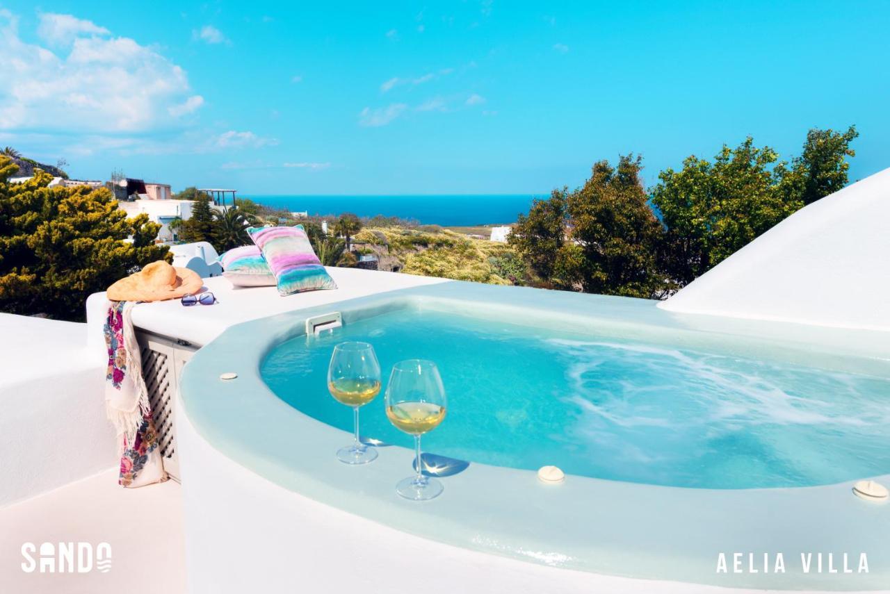 Sando Traditional Cave Villas With Jacuzzi And Sea View Vourvoúlos Exteriör bild