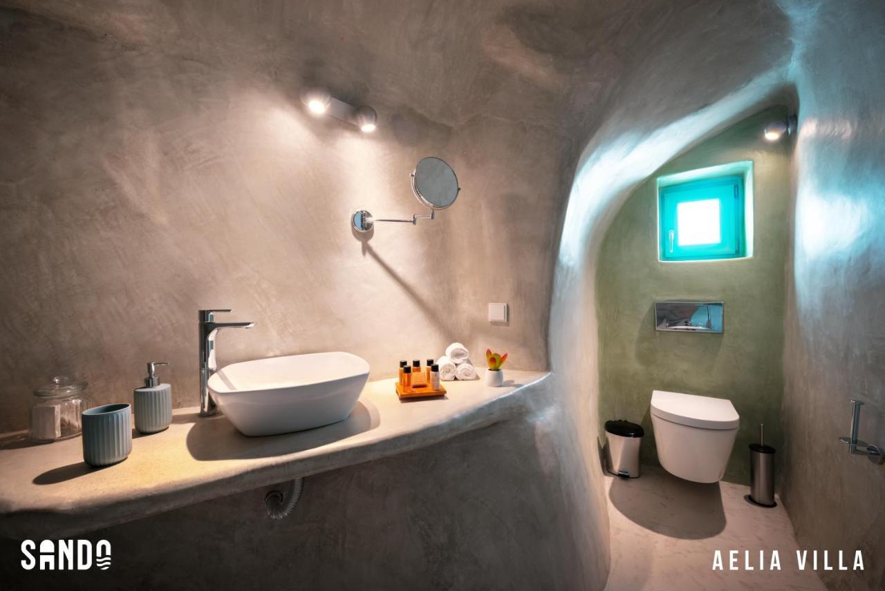 Sando Traditional Cave Villas With Jacuzzi And Sea View Vourvoúlos Exteriör bild